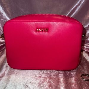 Any Di box bag. Fuchsia.